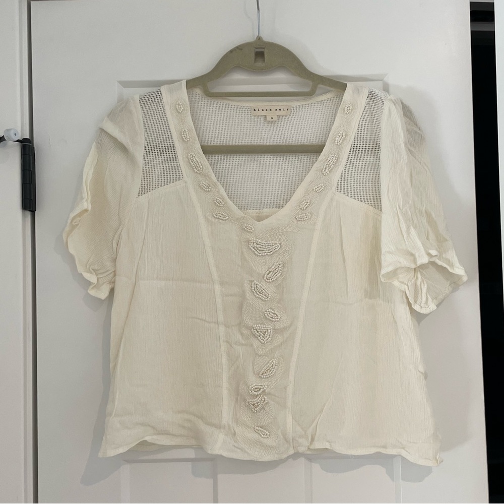 Fun white top